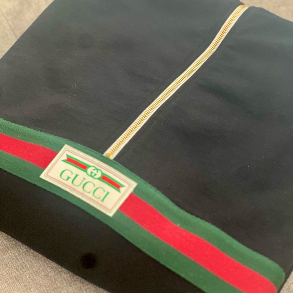 Men/Women Gucci Jersey Hoodie size M. Worn one time. Price is FIRM!!! - Picture 4 of 8